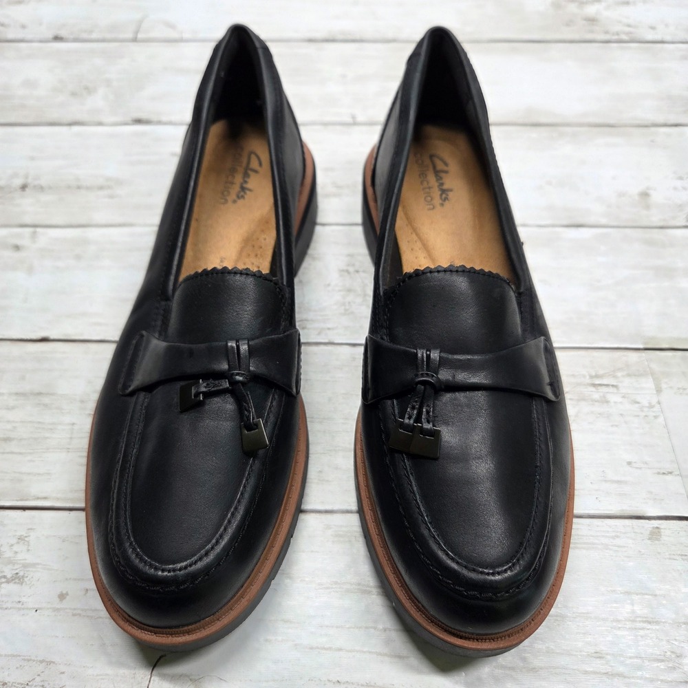 Clarks Collection Karsea Tassel Loafer Lug Sole Women 9 Black Leather 26174456 - Picture 2 of 10